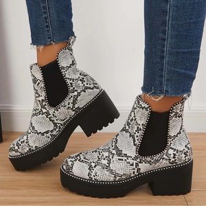 Leather Lug Sole Ankle Chelsea Boots Platform Chunky Heel Booties